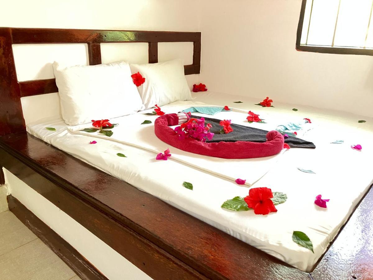 Mount Zion Lodge Michamvi Kae Экстерьер фото